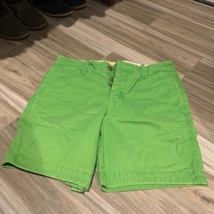 MENS HOLLISTER SHORTS SIZE 33